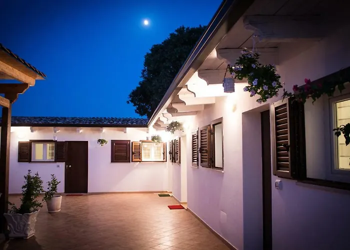 بيت ضيافة Masseria D'aprile كاستلانيتا