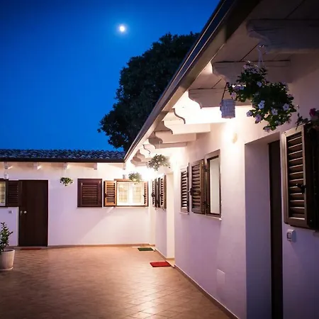 Guest house Masseria D'aprile Castellaneta